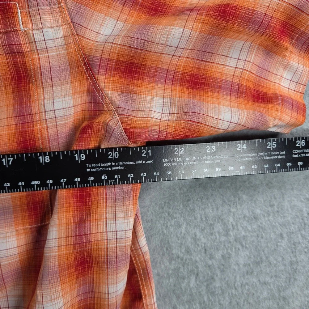 The North Face Button Up Mens Medium Orange Red Plaid Short Sleeve Hiking Shirt